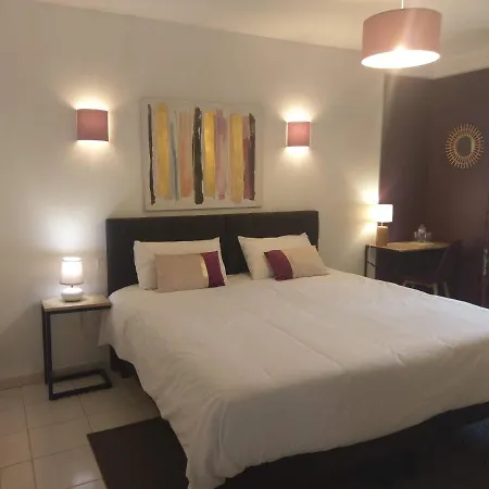 La Girouardiere Bed & Breakfast