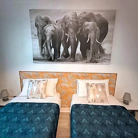 Bed & Breakfast La Girouardiere 4*