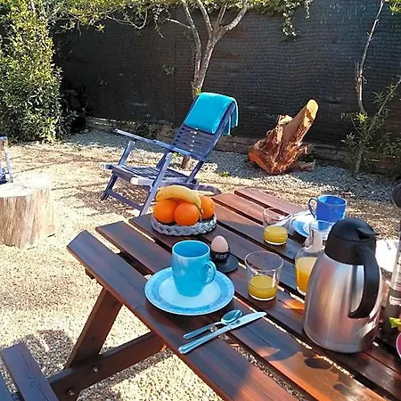 La Girouardiere Bed & Breakfast 4*